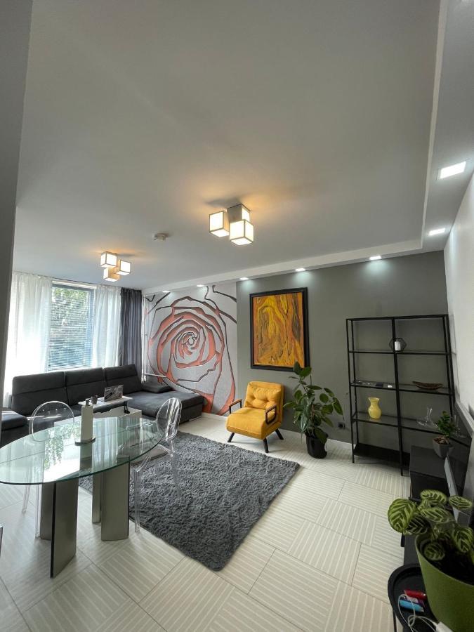 Apartamento Bright: Flat With Balcony - Kitchen - Free Parking Berlín Exterior foto